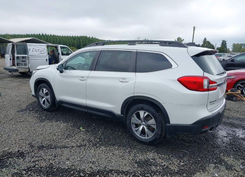Photo 3 of 2019 Subaru Ascent PREMIUM (VIN 4S4WMAFDXK3419839)