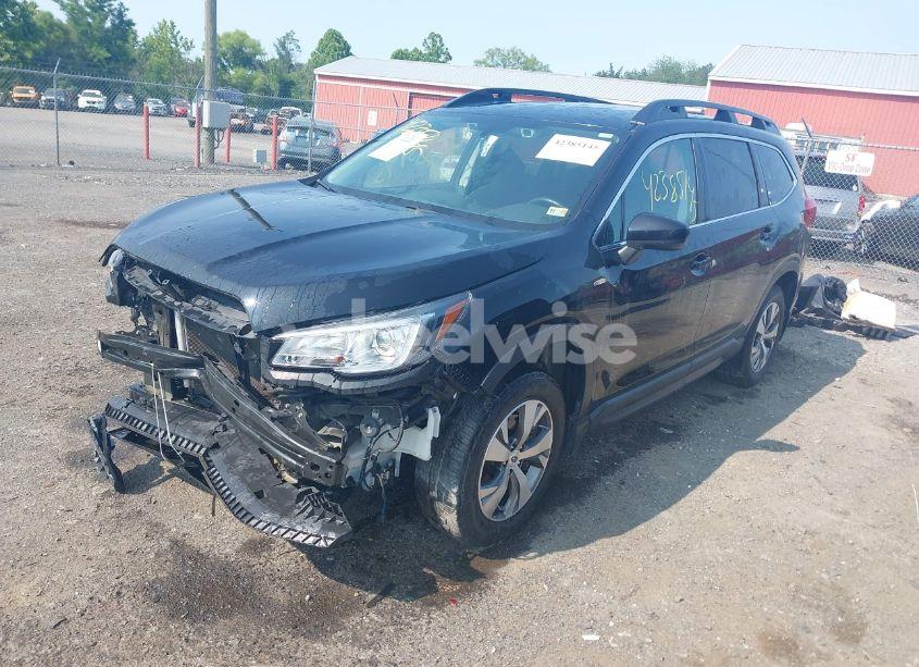 Photo 2 of 2019 Subaru Ascent PREMIUM (VIN 4S4WMAFDXK3428153)