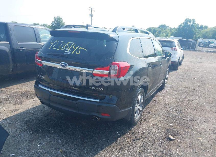 Photo 4 of 2019 Subaru Ascent PREMIUM (VIN 4S4WMAFDXK3428153)