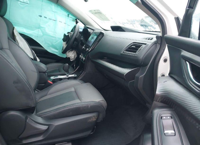 Photo 5 of 2022 Subaru Ascent ONYX EDITION (VIN 4S4WMAGD6N3422000)