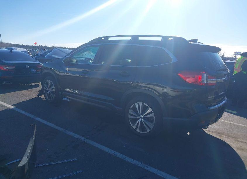 Photo 3 of 2019 Subaru Ascent PREMIUM (VIN 4S4WMAHD3K3413605)