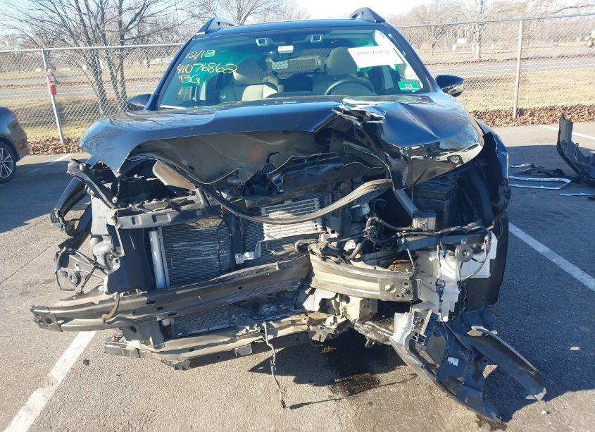 Photo 6 of 2019 Subaru Ascent PREMIUM (VIN 4S4WMAHD3K3413605)