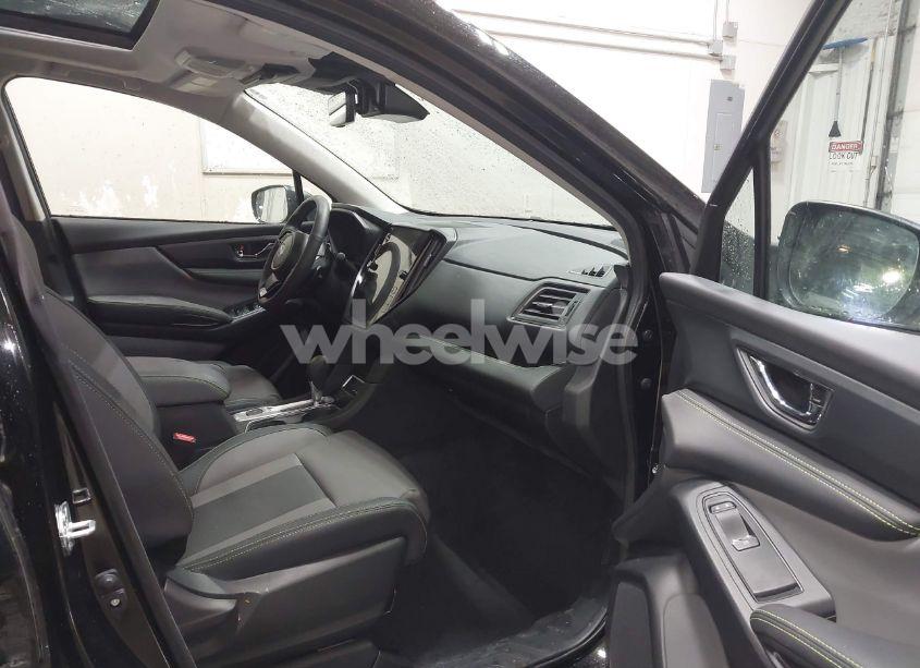 Photo 5 of 2024 Subaru Ascent ONYX EDITION 7-PASSENGER (VIN 4S4WMAHD6R3435916)