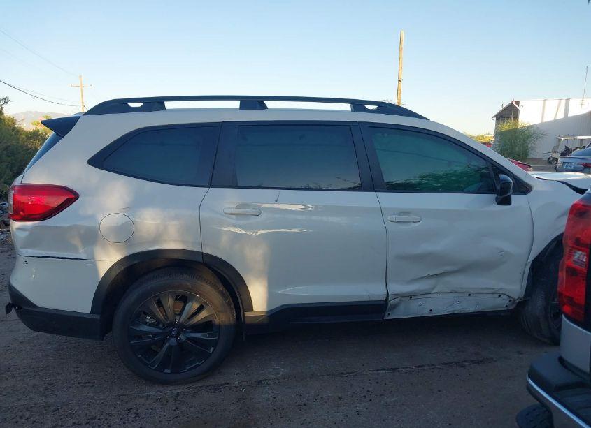 Photo 13 of 2022 Subaru Ascent ONYX EDITION (VIN 4S4WMAJD0N3430103)