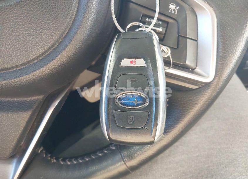 Photo 11 of 2019 Subaru Ascent LIMITED (VIN 4S4WMAJD1K3436505)