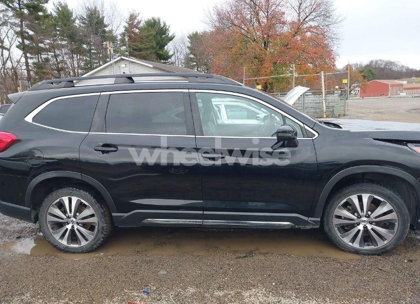 Photo 13 of 2019 Subaru Ascent LIMITED (VIN 4S4WMAJD1K3463428)
