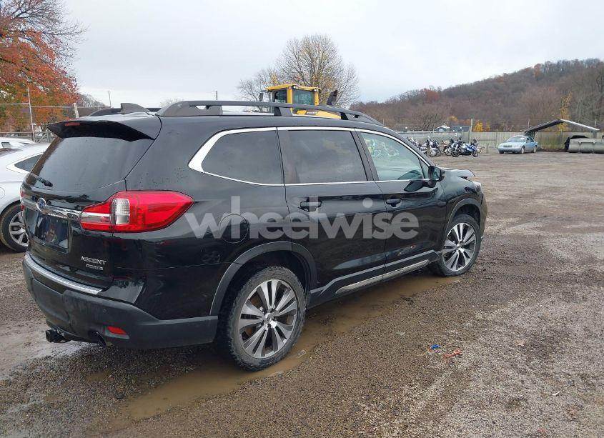 Photo 4 of 2019 Subaru Ascent LIMITED (VIN 4S4WMAJD1K3463428)