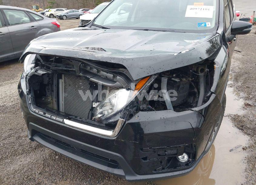 Photo 6 of 2019 Subaru Ascent LIMITED (VIN 4S4WMAJD1K3463428)