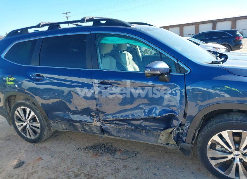 Photo 13 of 2019 Subaru Ascent LIMITED (VIN 4S4WMAJD2K3458870)