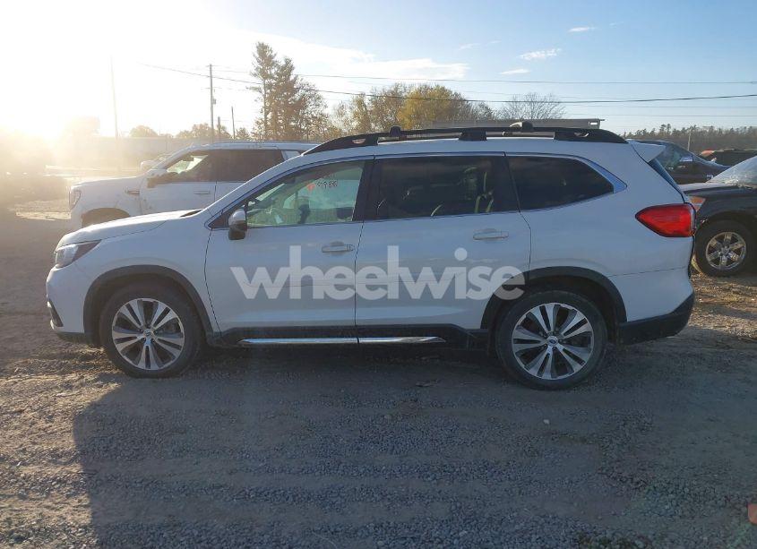 Photo 13 of 2019 Subaru Ascent LIMITED (VIN 4S4WMAJD4K3452603)