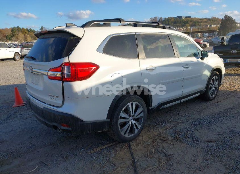 Photo 4 of 2019 Subaru Ascent LIMITED (VIN 4S4WMAJD4K3452603)