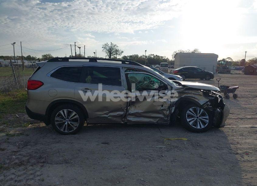 Photo 13 of 2019 Subaru Ascent LIMITED (VIN 4S4WMAJD6K3489569)
