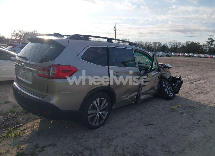 Photo 4 of 2019 Subaru Ascent LIMITED (VIN 4S4WMAJD6K3489569)
