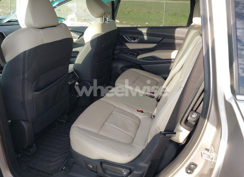 Photo 8 of 2019 Subaru Ascent LIMITED (VIN 4S4WMAJD6K3489569)