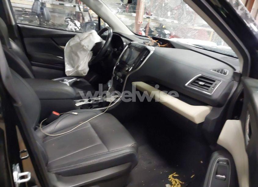 Photo 5 of 2022 Subaru Ascent LIMITED (VIN 4S4WMAKD2N3429937)