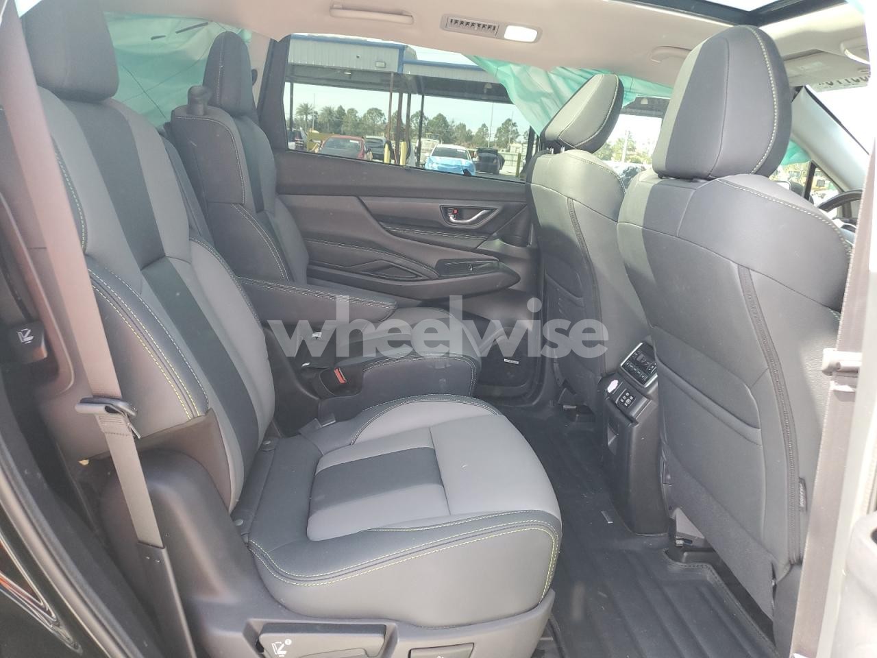 Photo 11 of 2023 SUBARU ASCENT LIMITED (VIN 4S4WMAKD3P3451125)