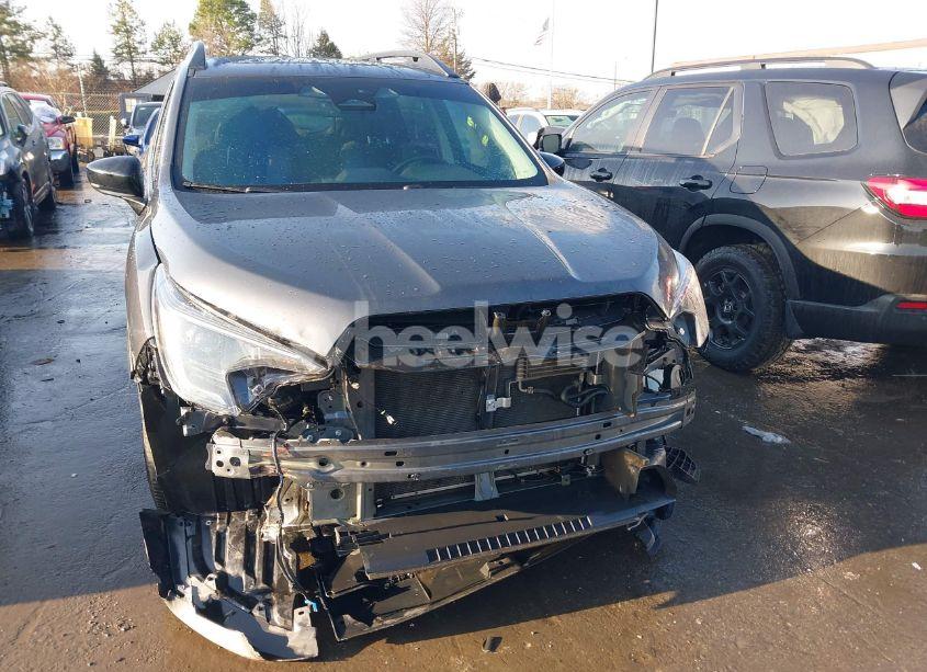 Photo 6 of 2024 Subaru Ascent ONYX EDITION LIMITED 7-PASSENGER (VIN 4S4WMAKD4R3401949)