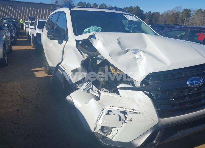 Photo 6 of 2023 Subaru Ascent ONYX EDITION LIMITED 7-PASSENGER (VIN 4S4WMAKD7P3407578)