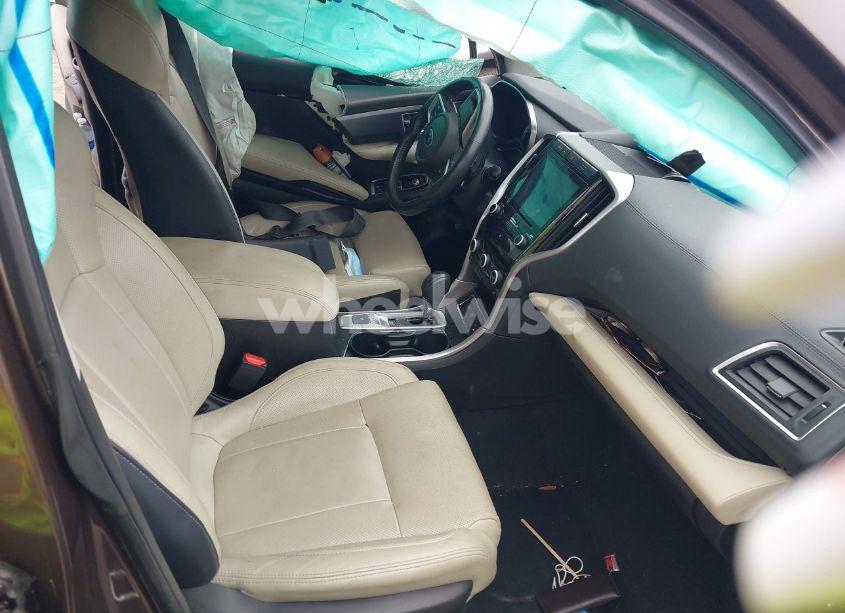 Photo 5 of 2021 Subaru Ascent LIMITED (VIN 4S4WMALD3M3405594)