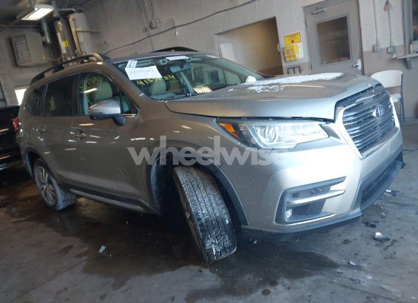 2019 Subaru Ascent LIMITED (VIN 4S4WMALD8K3427085) main photo