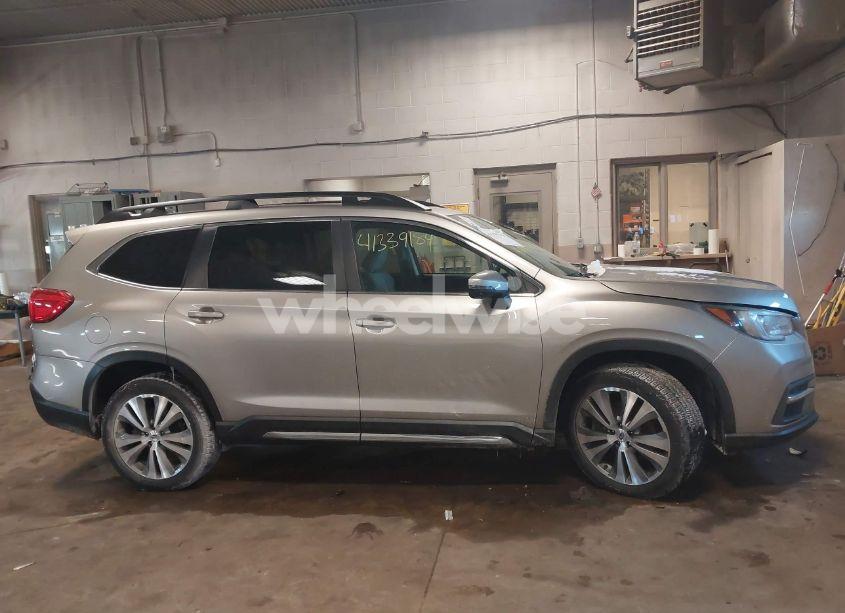 Photo 13 of 2019 Subaru Ascent LIMITED (VIN 4S4WMALD8K3427085)