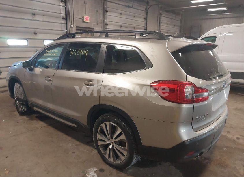 Photo 3 of 2019 Subaru Ascent LIMITED (VIN 4S4WMALD8K3427085)