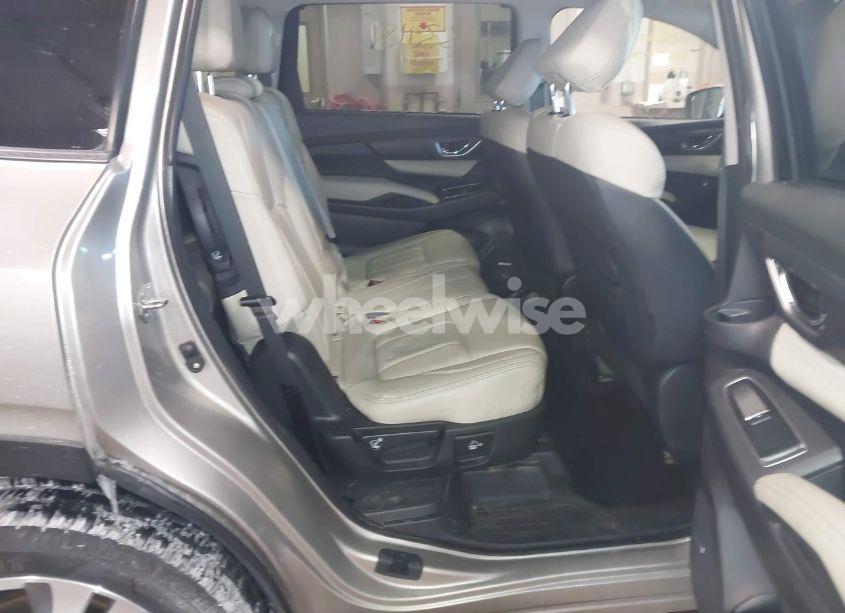 Photo 8 of 2019 Subaru Ascent LIMITED (VIN 4S4WMALD8K3427085)