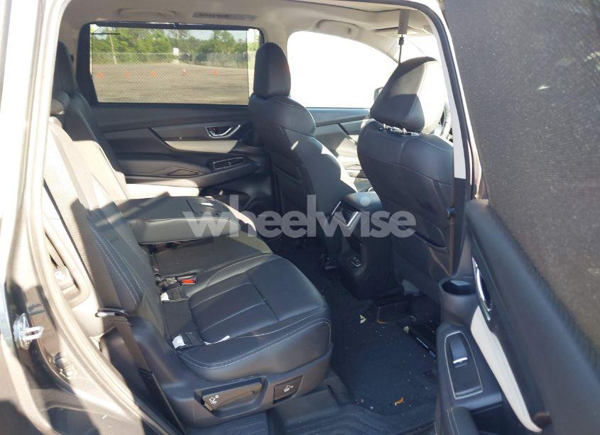 Photo 8 of 2022 Subaru Ascent LIMITED (VIN 4S4WMALD9N3457975)