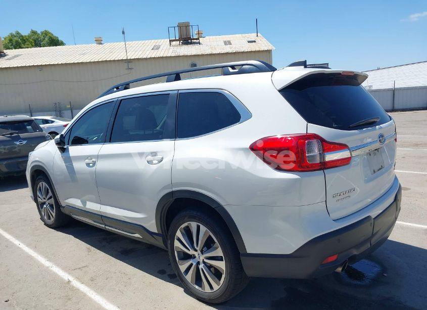Photo 14 of 2022 Subaru Ascent LIMITED (VIN 4S4WMAMD1N3466572)