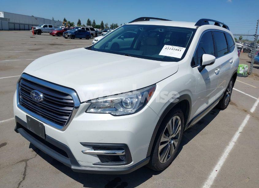 Photo 2 of 2022 Subaru Ascent LIMITED (VIN 4S4WMAMD1N3466572)