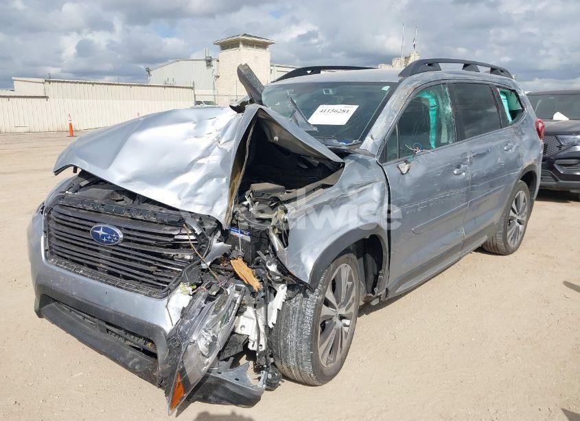 Photo 2 of 2021 Subaru Ascent LIMITED (VIN 4S4WMAMD3M3404380)