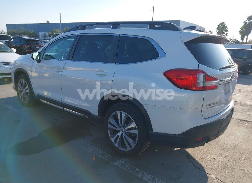 Photo 3 of 2021 Subaru Ascent LIMITED (VIN 4S4WMAMD3M3449674)