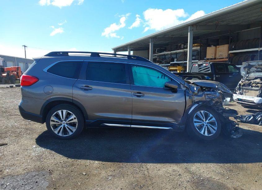 Photo 13 of 2022 Subaru Ascent LIMITED (VIN 4S4WMAMD7N3410555)