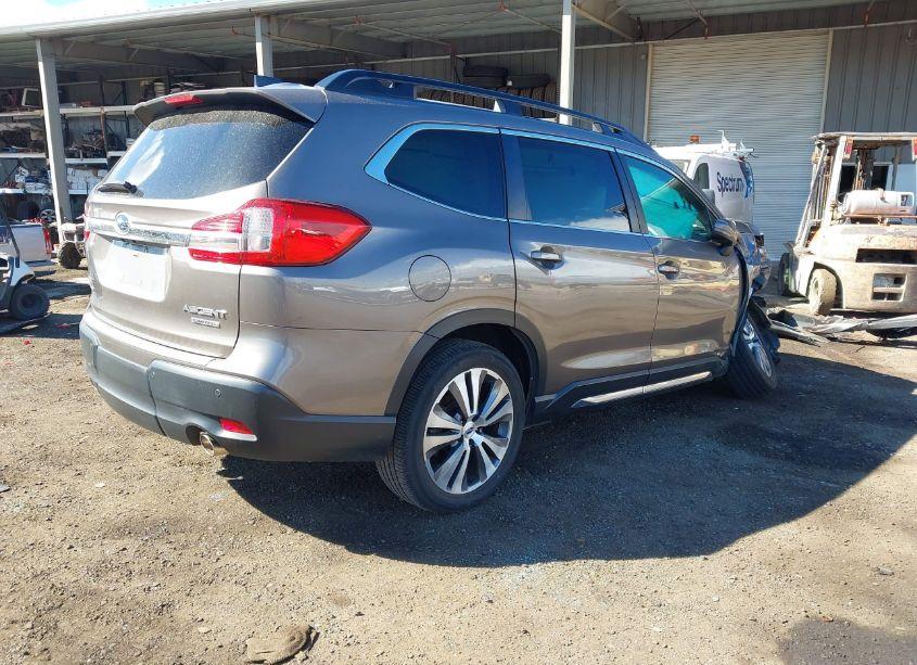 Photo 4 of 2022 Subaru Ascent LIMITED (VIN 4S4WMAMD7N3410555)