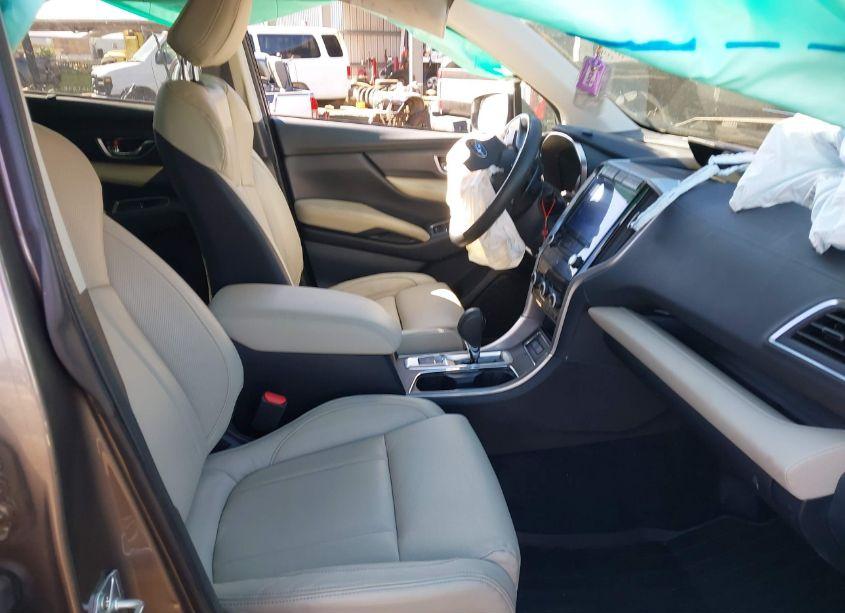 Photo 5 of 2022 Subaru Ascent LIMITED (VIN 4S4WMAMD7N3410555)