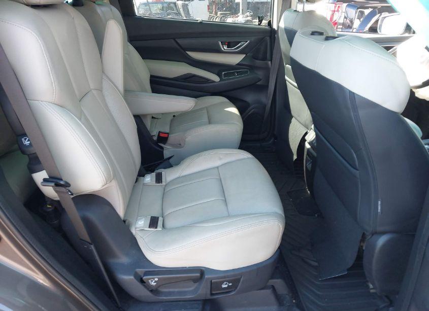 Photo 8 of 2022 Subaru Ascent LIMITED (VIN 4S4WMAMD7N3410555)