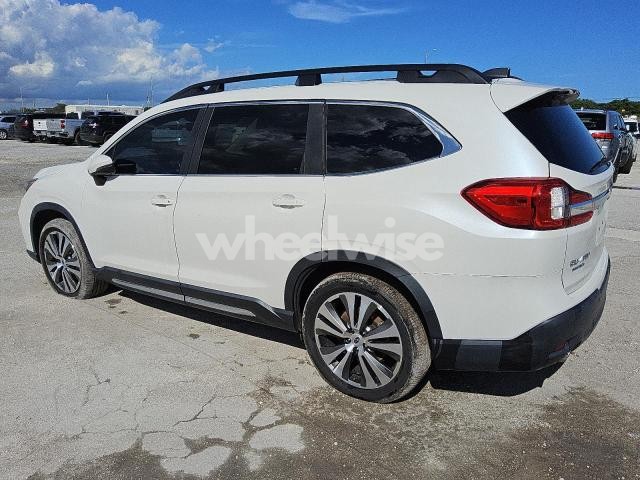 Photo 2 of 2022 SUBARU ASCENT LIMITED (VIN 4S4WMAPD0N3440153)