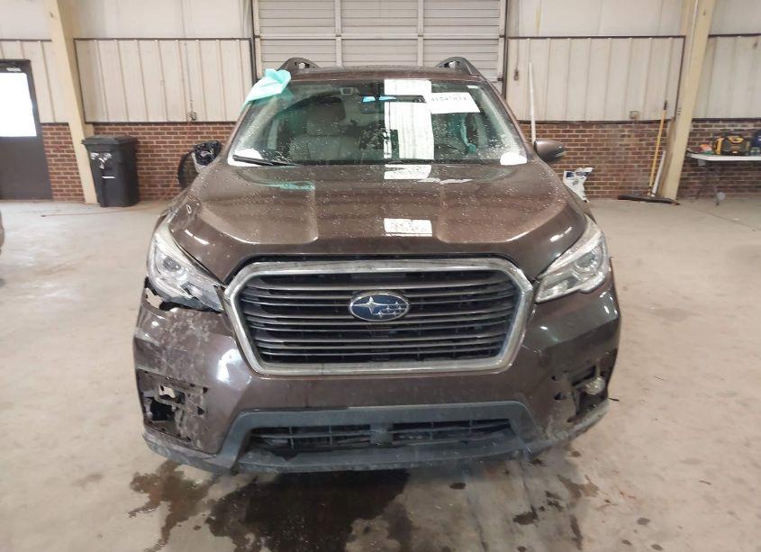 Photo 13 of 2019 Subaru Ascent LIMITED (VIN 4S4WMAPD1K3429321)