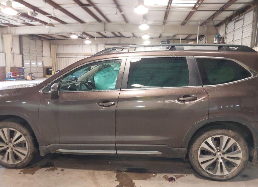 Photo 15 of 2019 Subaru Ascent LIMITED (VIN 4S4WMAPD1K3429321)