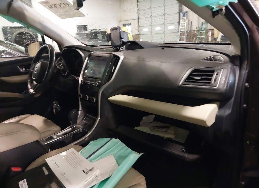 Photo 5 of 2019 Subaru Ascent LIMITED (VIN 4S4WMAPD1K3429321)