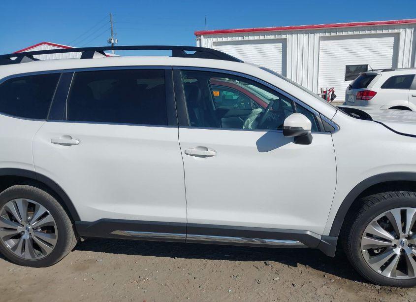 Photo 13 of 2021 Subaru Ascent LIMITED (VIN 4S4WMAPD1M3454030)