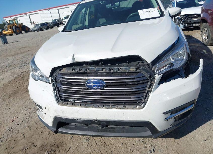 Photo 6 of 2021 Subaru Ascent LIMITED (VIN 4S4WMAPD1M3454030)
