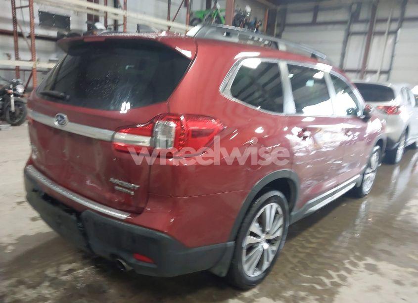 Photo 4 of 2019 Subaru Ascent LIMITED (VIN 4S4WMAPD2K3428324)