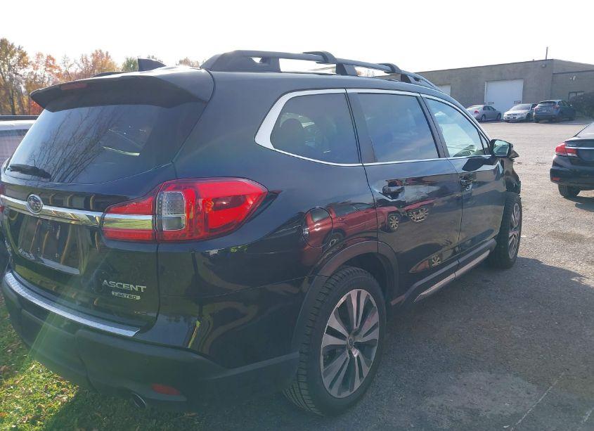 Photo 4 of 2019 Subaru Ascent LIMITED (VIN 4S4WMAPD2K3456138)