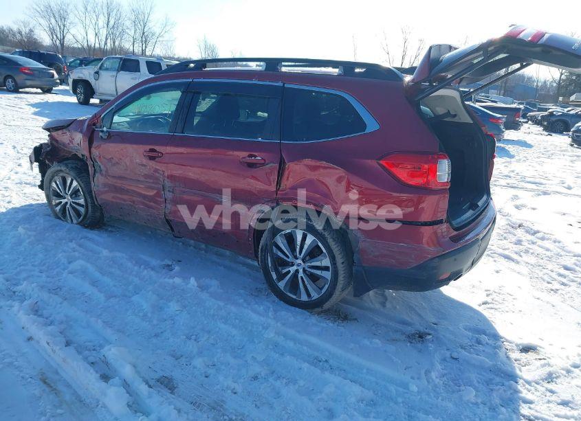 Photo 3 of 2021 Subaru Ascent LIMITED (VIN 4S4WMAPD2M3464002)