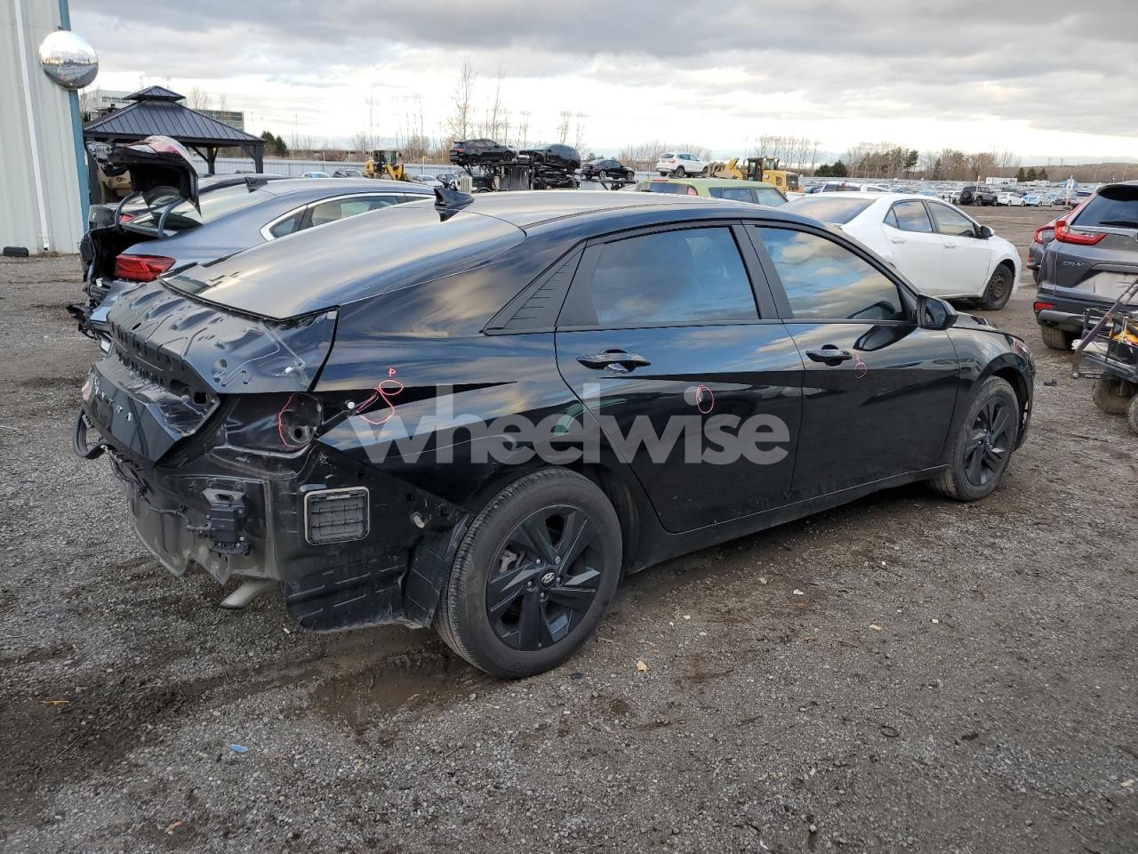 Photo 3 of 2023 HYUNDAI ELANTRA SEL (VIN 4S4WMAPD3K3439039)