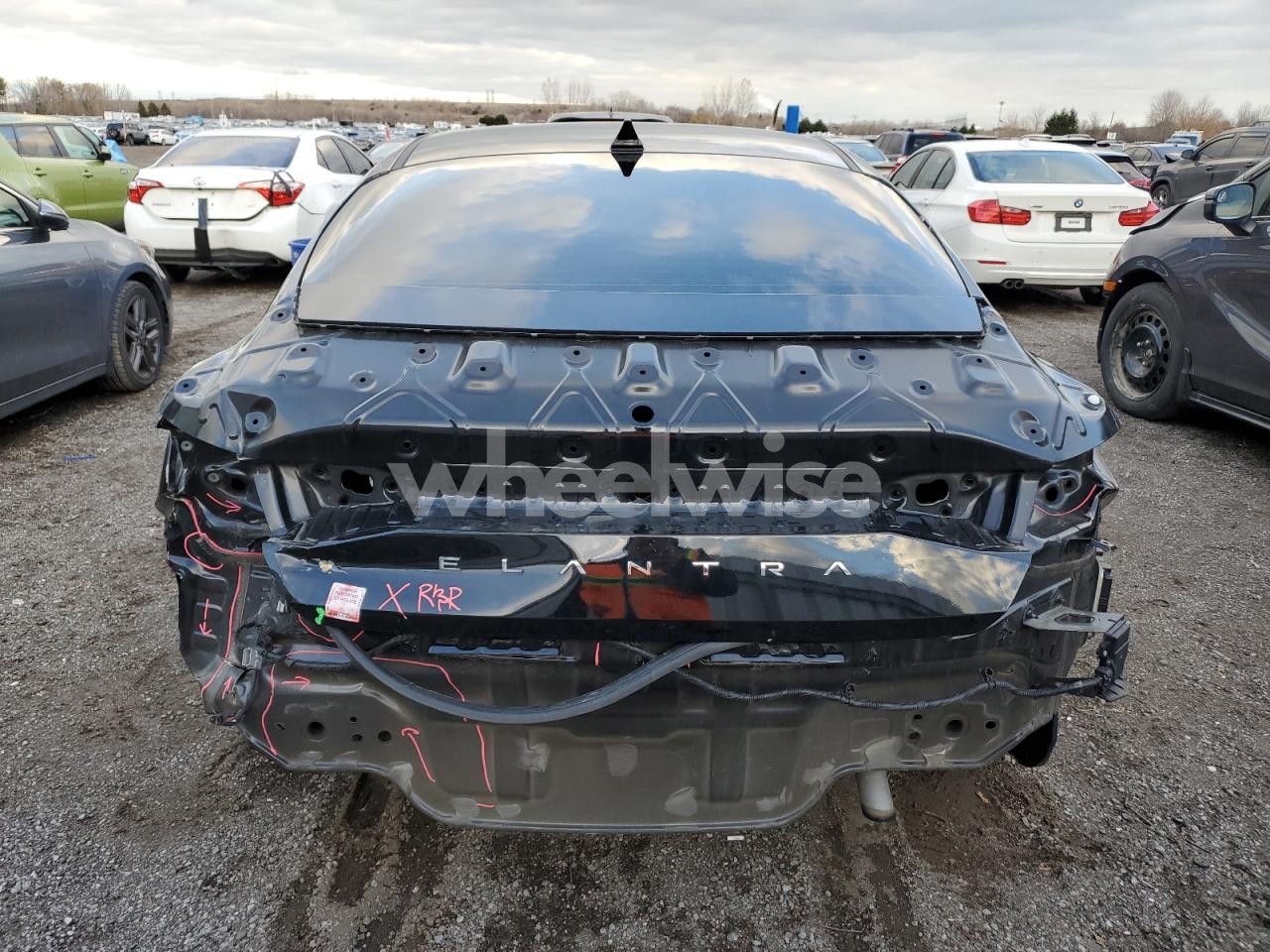 Photo 6 of 2023 HYUNDAI ELANTRA SEL (VIN 4S4WMAPD3K3439039)