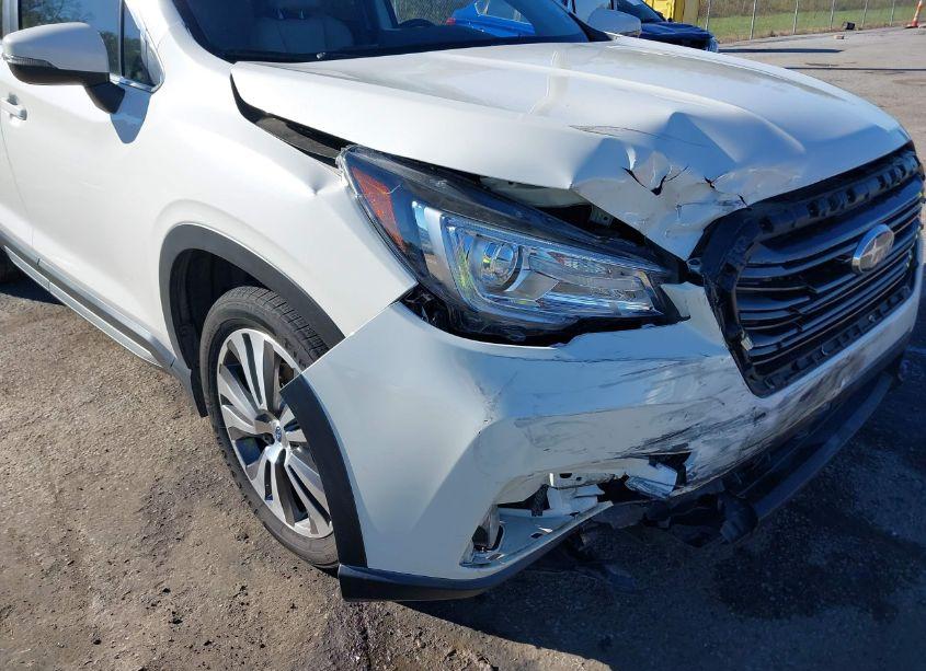 Photo 6 of 2020 Subaru Ascent LIMITED (VIN 4S4WMAPD3L3418001)