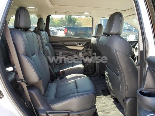 Photo 2 of 2022 SUBARU ASCENT LIMITED (VIN 4S4WMAPD4N3460373)