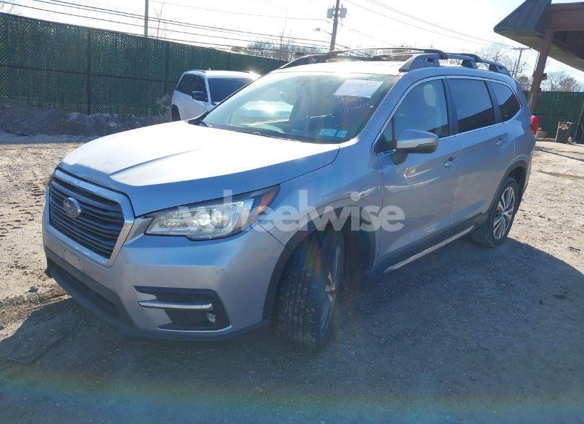 Photo 2 of 2022 Subaru Ascent LIMITED (VIN 4S4WMAPD6N3452789)